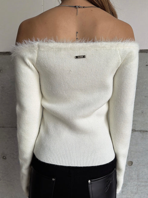 端シャギータイトオフショルニットトップス